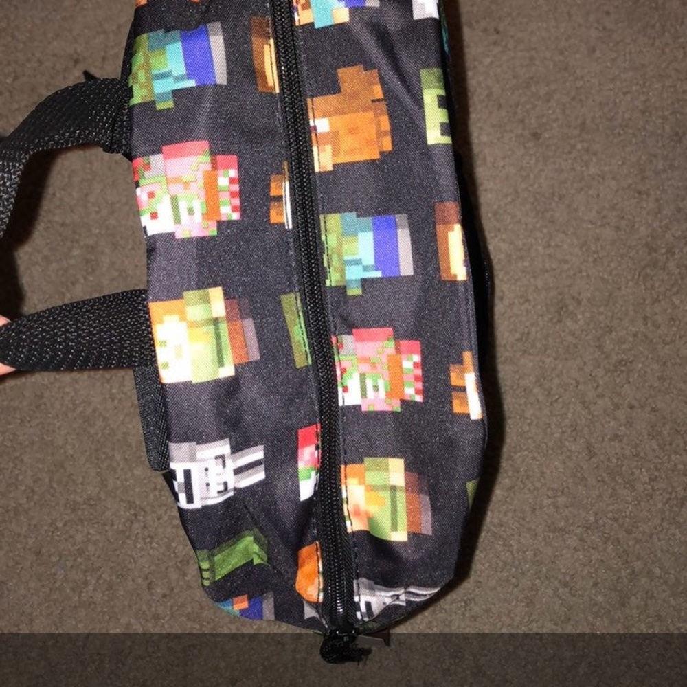 MINECRAFT BIOWORLD BACKPACK.NEW! - Picture 2 of 7